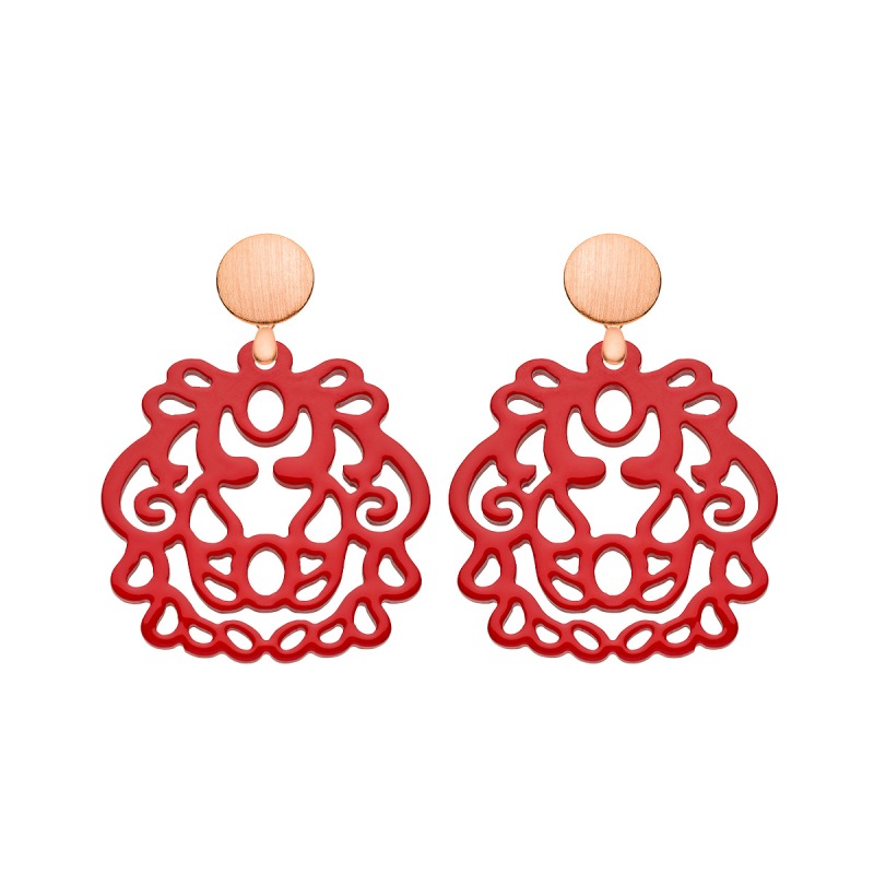 Ohrringe rot mit Ornamenten aus Horn mit matte Rosestecker
