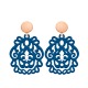Blaue Statement Ohrringe mit Ornamente aus Horn mit Wechselsystem in Rosegold aus der Bali Kollektion von Romy North